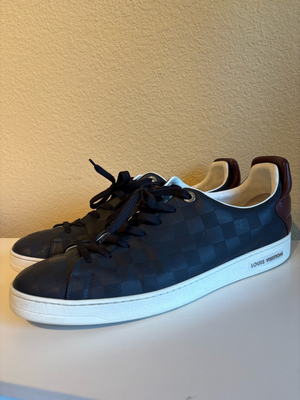 Louis Vuitton Navy Damier Low-Top Sneaker with White Sole- Used, Men’s size 10. - Picture 5 of 12